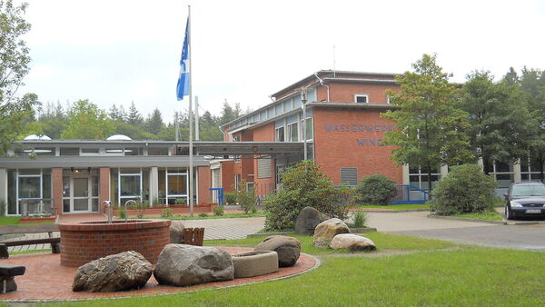 Trinkwasser und Abwasser teurer: Neue Gebühren im Raum Wingst beschlossen