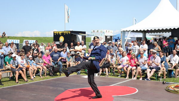 Das 12. Künstler-Promenadenfest in Duhnen: Eine Herausforderung für den Veranstalter