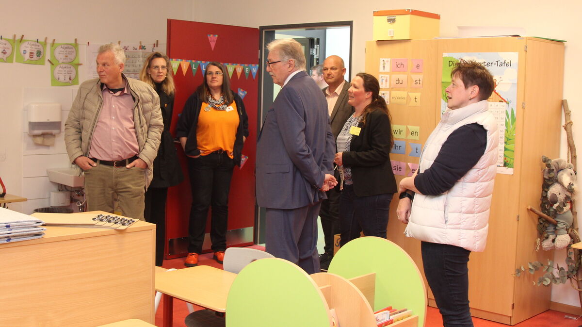 Den Fachleuten fiel die vielfältige Ausstattung der Klassenräume, die Kindern verschiedene Lernsituationen bietet, sofort auf. Foto: Reese-Winne