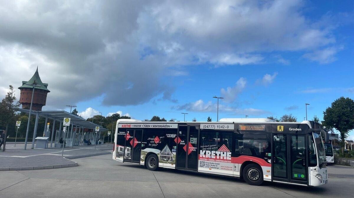 Die KVG betont, dass sich in ihren Wagen die Anzahl der Stellflächen für Kinderwagen und Rollstühle im rechtlichen Rahmen befinden.