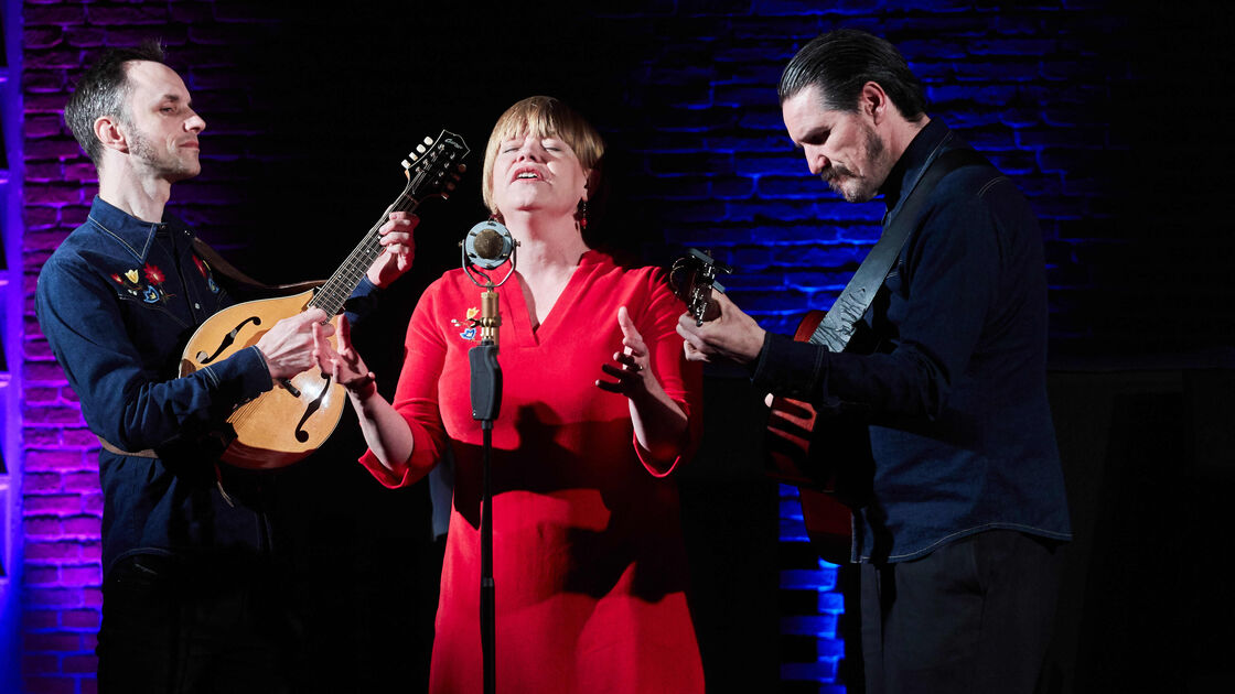 Τραγούδια που μοιάζουν με λογοτεχνία: Το Randi Tytingvåg Trio ερμήνευσε στο Süderwisch