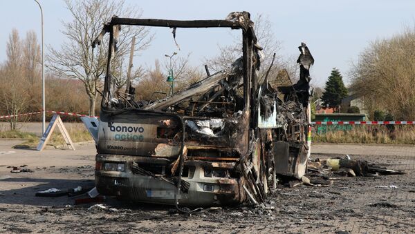 Abgebranntes Corona-Testmobil in Cuxhaven: Ermittlungen der Polizei dauern an