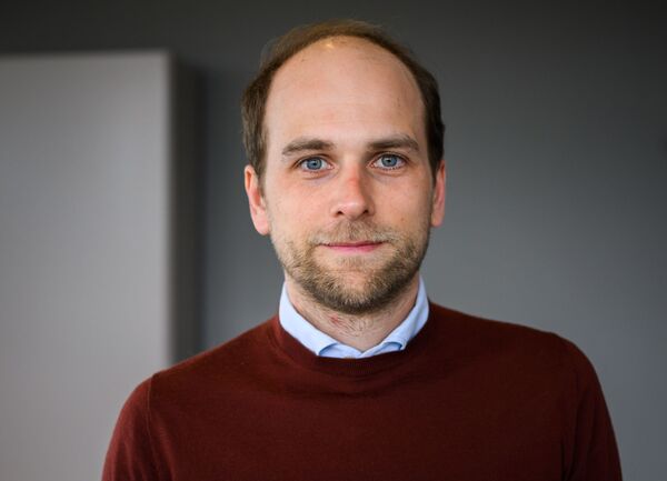 Rossmann kritisiert den Umgang mit dm im Streit um AfD