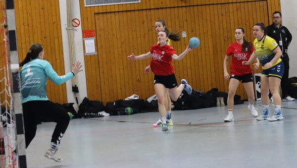 Beim Tabellenzweiten waren die Altenwalderinnen am Ende chancenlos 