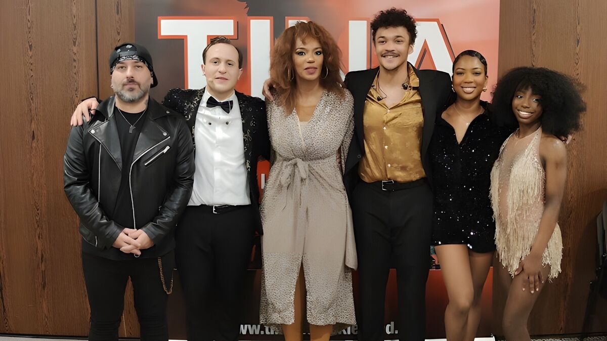 Das Ensemble bringt mit "Tina - The Rock Legend" die Pop-Diva Tina Turner noch einmal auf die Bühne. Foto: Kasparek