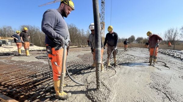 Ein Jahr Bauzeit pro Fahrtrichtung: So entsteht die neue A27-Brücke bei Wulsdorf