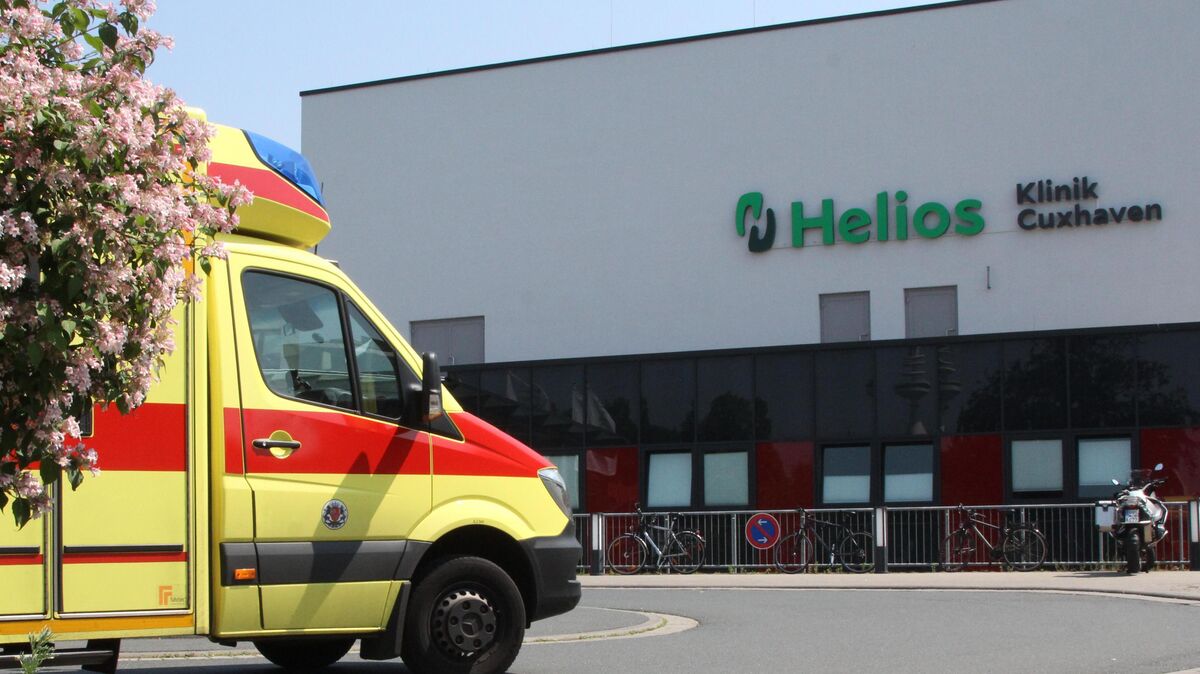 Die Helios Klinik Cuxhaven hat ab Mittwoch einen Besuchsstopp verhängt. Aufgrund der hohen Infektionszahlen, müsse die Klinik Cuxhaven ihre Besuchsregeln anpassen, heißt es in einer Pressemitteilung. Foto: Reese-Winne