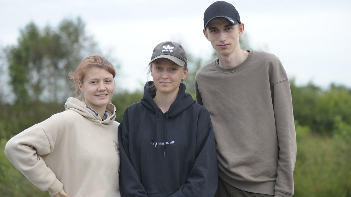 Die drei scheidenden FÖJler Jana, Jana und Jermias. Foto: MoorIZ Ahlenmoor