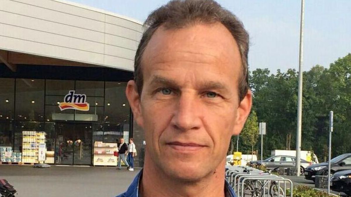 Die Polizei fahndet nach Frank Naaß, der in Göttingen eine Frau erstochen und angezündet haben soll. Foto: Polizei