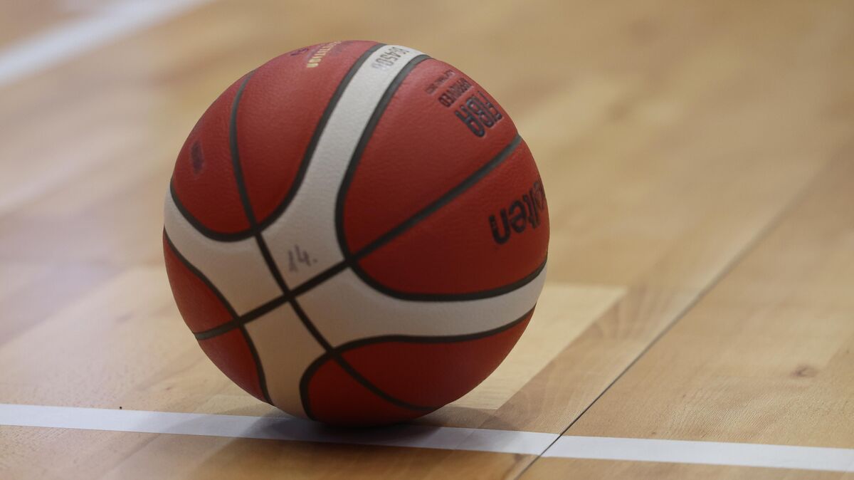 Der Basketball-Regionalligist Cuxhaven Baskets steckt in einem Dilemma. Foto: Lütt