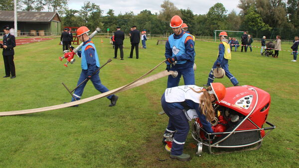 Kräftemessen in Ihlienworth: 20 Hadler Jugendfeuerwehrgruppen in Aktion