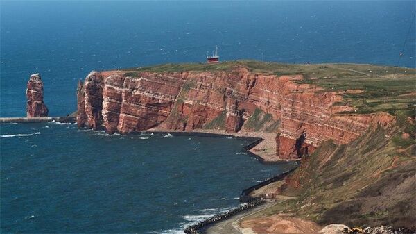 Zu viel Wind: Arbeiten am Seekabel nach Helgoland verzögern sich um mehrere Monate