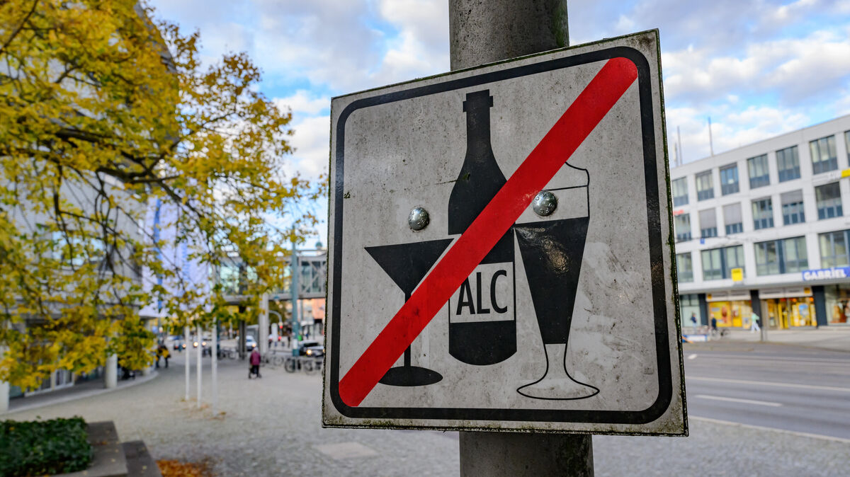 Der Kampf gegen die Sucht – Jens Gerdes macht auf YouTube auf die Gefahren von Alkohol und Drogen aufmerksam. Foto: Patrick Pleul
