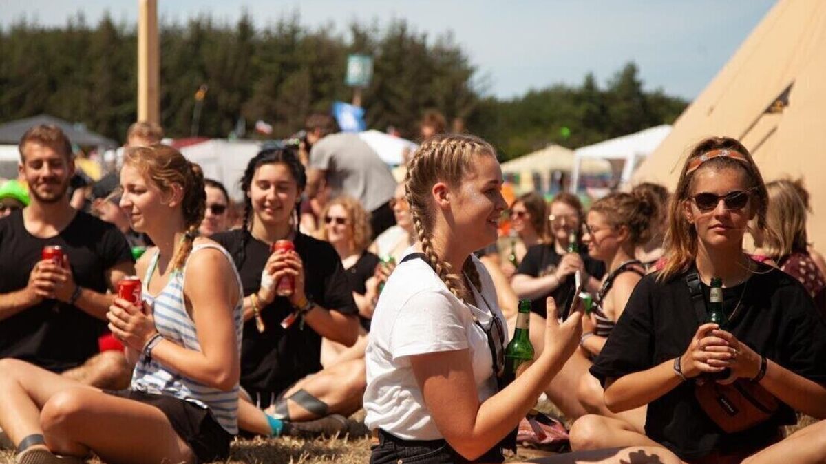 Von Bier-Yoga bis zu Boho-Beauty – das Deichbrand-Festival 2026 hat wieder etliche Workshops im Angebot. Foto: Heike Leuschner