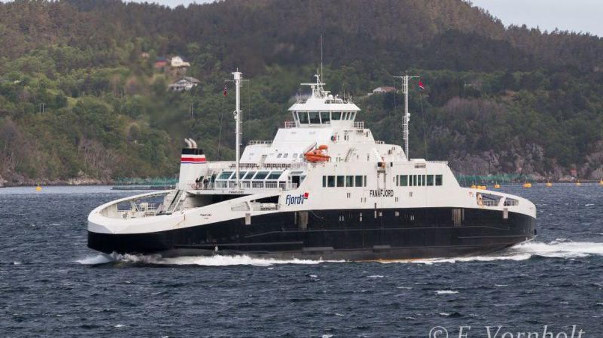 Auf den Namen "Elbeexpress" soll die heute noch in Norwegen im Einsatz befindliche Autofähre "Fanafjord" umgetauft werden, sobald sie an die Elbe verholt worden ist. Zurzeit ist das allerdings noch mit einigen Fragezeichen verbunden. Offenbar hakt es noch an der Finanzierung des Projekts. Foto: Wikipedia