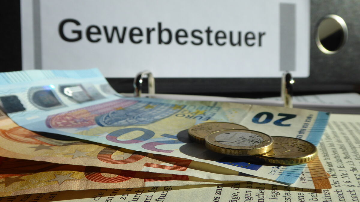 Soll der Hebesatz für die Gewerbesteuer um 20 Punkte von derzeit 370 auf 390 angehoben werden? Über diese Frage entzündete sich jetzt eine kontroverse Debatte im Otterndorfer Stadtrat. Foto: dpa