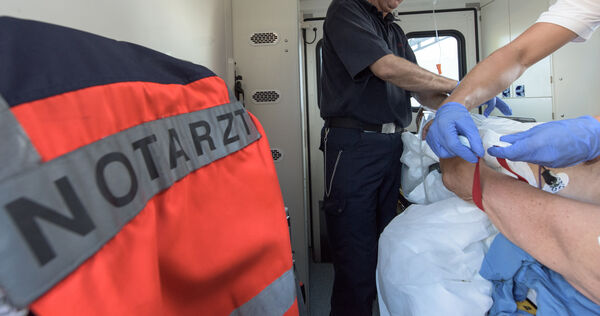 Bremerhaven: Tödlicher Betriebsunfall auf Frachtschiff