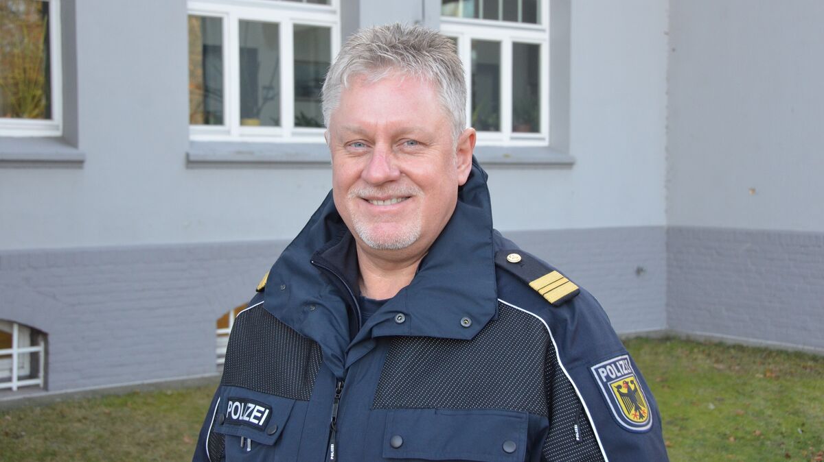 Wolfgang Rodehorst war zwölf Jahre lang Pressesprecher der Bundespolizei See in Cuxhaven. Jetzt ist er in Pension gegangen. Foto: Privat