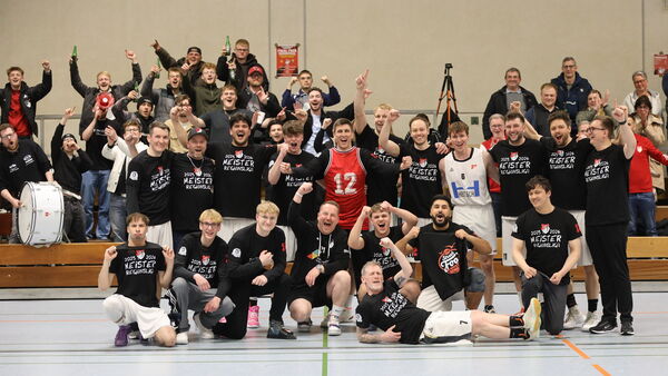 TSV Altenwalde steigt auf: Emotionale Meisterfeier und neue Ziele