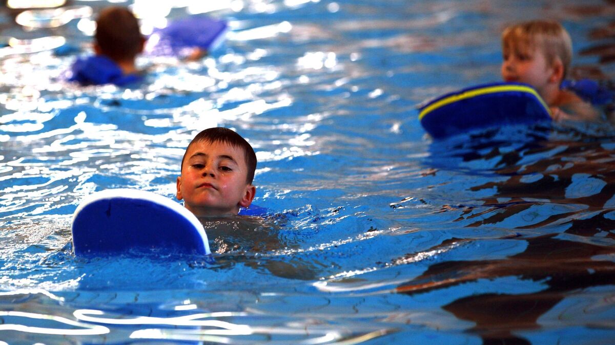 Das Hemmoorer Schwimmbad ist kein "Spaßbad", sondern insbesondere für den Schwimmunterricht gedacht oder um dort seine Bahnen zu ziehen. Foto: Jens Büttner / dpa