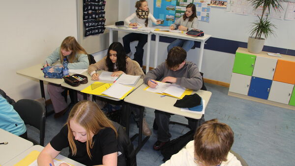 Bewegung im Klassenzimmer: Warum Schüler der Realschule Cuxhaven im Unterricht radeln