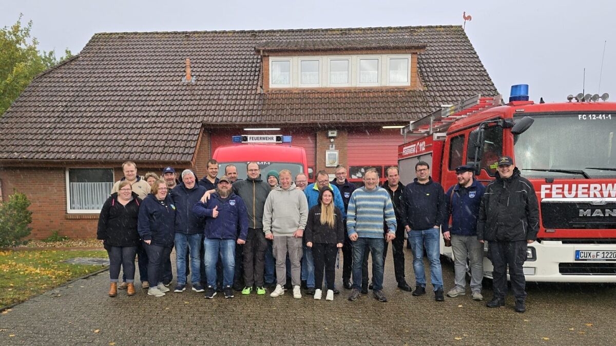 Das Wochenende steht im Zeichen der Freundschaft zum 25-jährigen Jubiläum der Feuerwehren Belum und Einbeckhausen (Bad Pyrmont). Foto: Lange