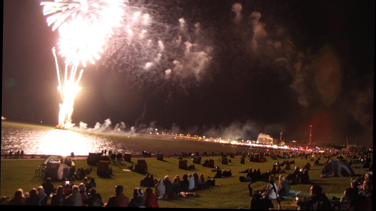 Viel musste umgeplant, berücksichtigt und neu gedacht werden, jetzt endlich steht der Termin für das 50. Jubiläum des Sommerabends am Meer 2023 fest. Foto: Archiv