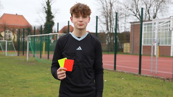 Wingster Nachwuchs-Schiri sieht viele Vorteile