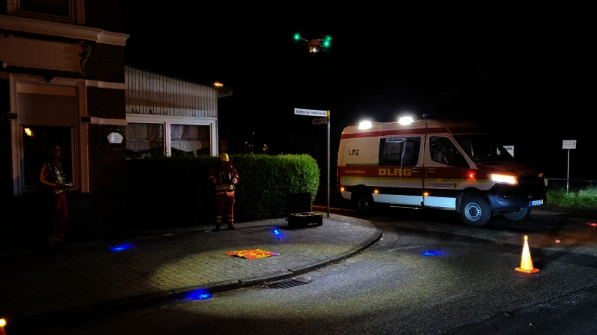 Mit zwei Drohnen machte sich die DLRG Ortsgruppe Cuxhaven auf die Suche. Foto: DLRG Ortsgruppe Cuxhaven