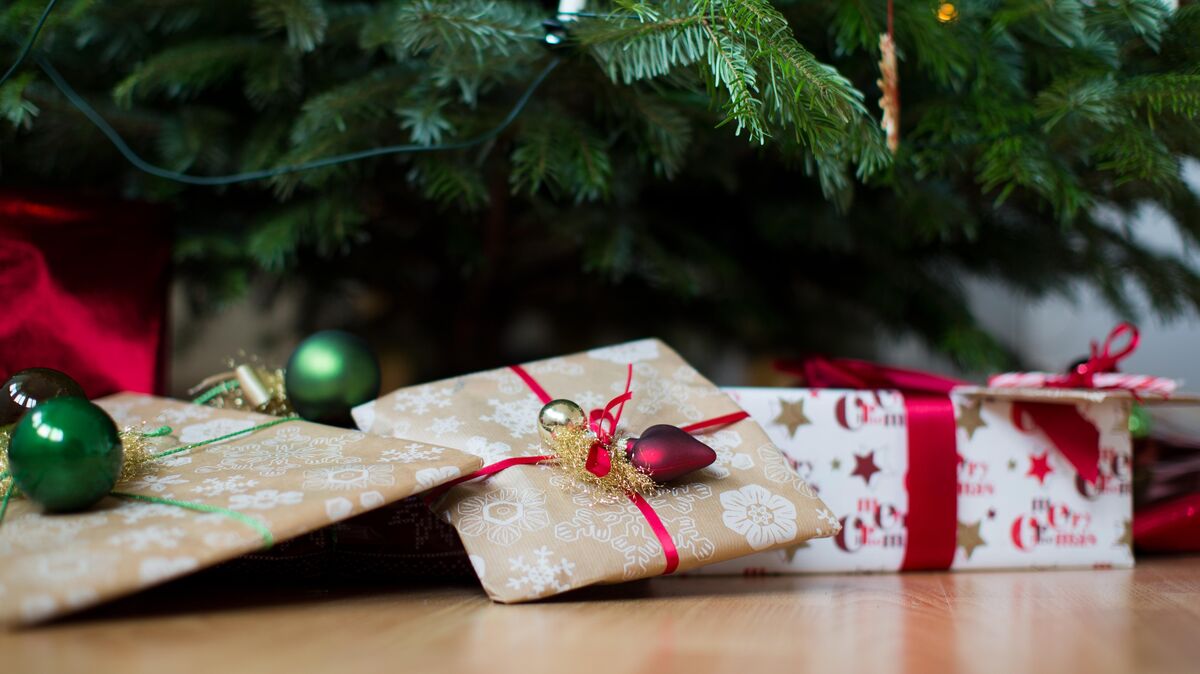 Grünen-Fraktionschefin Julia Willie Hamburg erklärte, die angekündigte Weihnachtsruhe reiche als Kontaktbeschränkung nicht aus, um das Virus einzudämmen. Foto: Rolf Vennenbernd, dpa, Geschenke