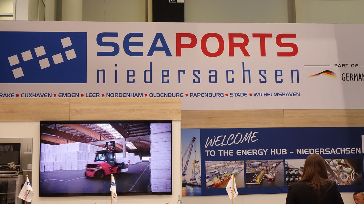 Niedersächsische Seehäfen haben ein neues Gremium gewählt. Foto: Larschow