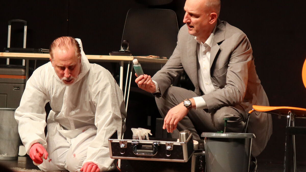 Skurril, witzig, unverblümt: Die Zuschauer erleben einen Abend voller überraschender Begegnungen. Foto: Tonn