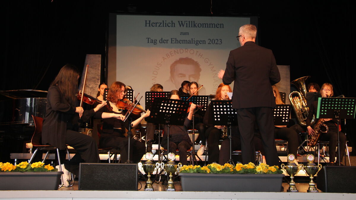 Die Bigband+ machte den musikalischen Anfang unter der Leitung von Ernst-Ulrich Schultz. Foto: Domke-Feiner