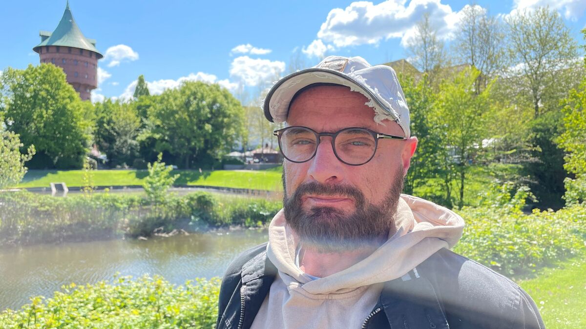 Jürgen Sucht wurde als homosexueller Mann schon mehrmals Opfer von Hass und Diskriminierung. Foto: Lütt