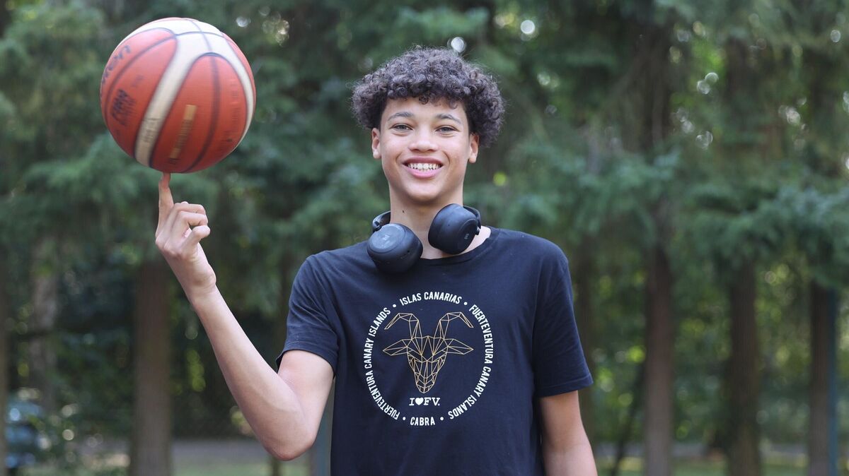 Lyon Seward (14) gehört in seiner Altersklasse zu den 40 besten deutschen Basketballspielern deutschlandweit. Foto: May