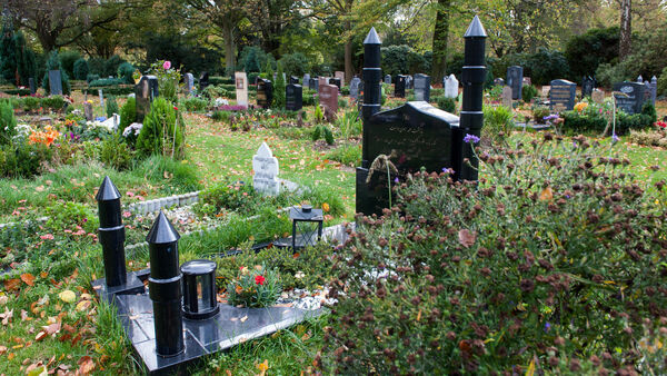 Islamische Grabstätten in Hemmoor: Ratsmitglieder diskutieren Standort und Regeln