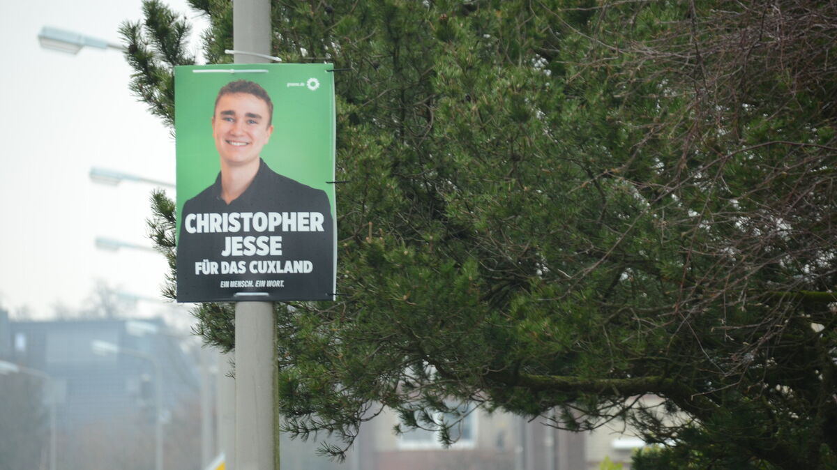 Unbeschädigtes Wahlplakat des Direktkandidaten der Grünen für die Bundestagswahl, Christopher Jesse. Foto: Rohde