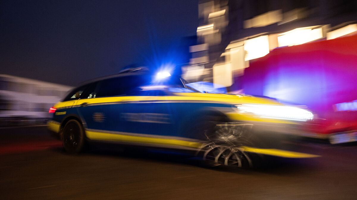 Die Polizei sorgte für einen Atemalkohol-Vortest. Symbolfoto: Murat/dpa