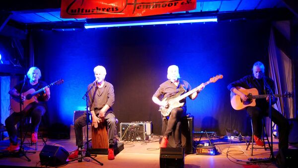 Westernhagen-Coverband "Pfefferminz" begeistert 130 Fans in Hemmoor