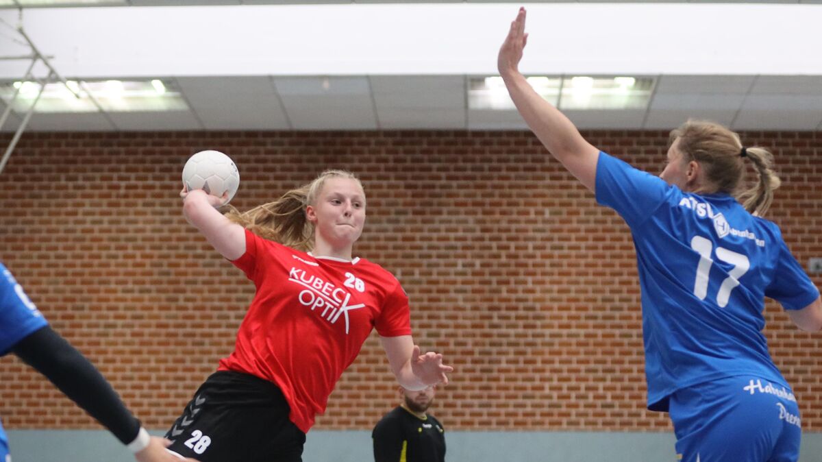 Die erst 17-jährige Verle Neuber erhielt von Trainerin Katrin Hinck ein Sonderlob. Sie war entscheidend am Auswärtserfolg der Altenwalderinnen beteiligt. Foto: Unruh