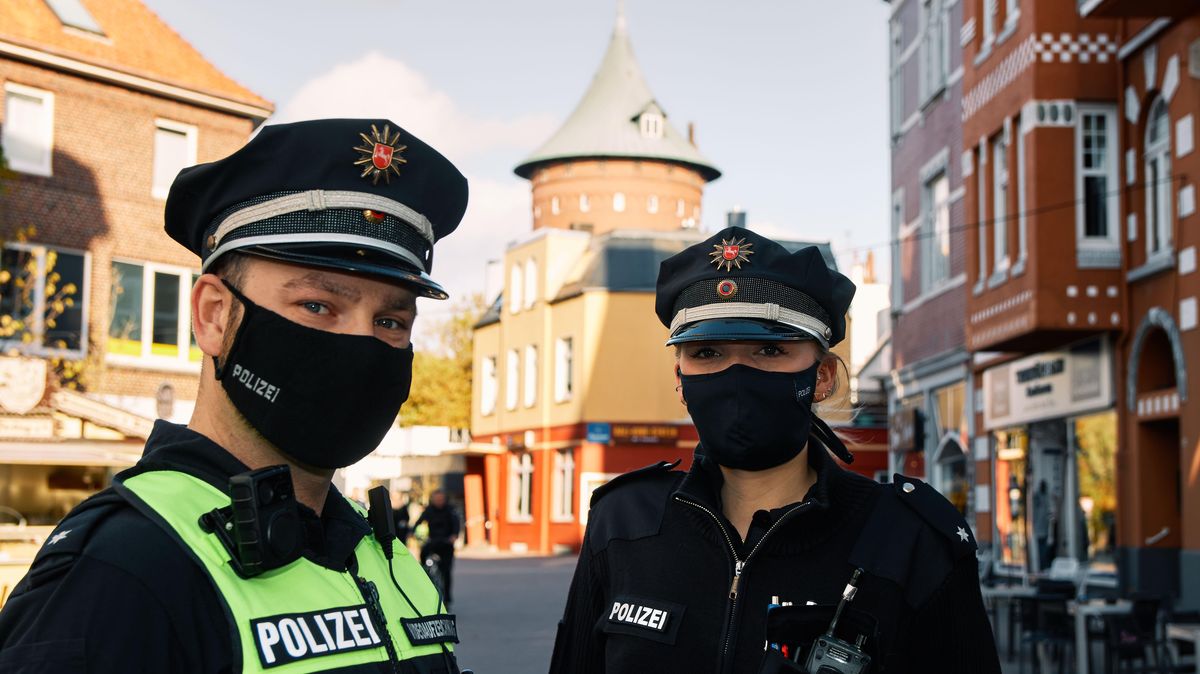 Die Polizei Cuxhaven verstärkt über die Ostertage wieder die Präsenz. Foto: Koppe