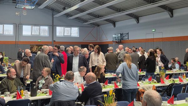 Landvolk Wesermünde diskutiert in Elmlohe:  Zukunft der Landwirtschaft und Freihandel