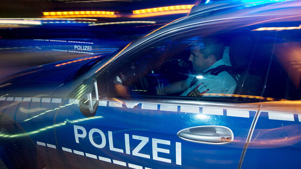 Die Polizei warnt vor den offensichtlich falschen Stadtmitarbeitern. Symbolfoto: Seeger/dpa