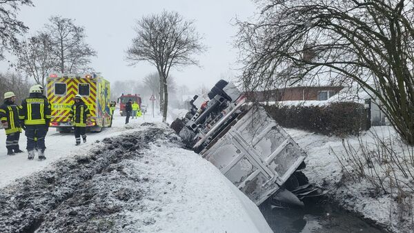 Bilanz nach dem Schneesturm: Einsatzkräfte im Kreis Cuxhaven pausenlos gefordert