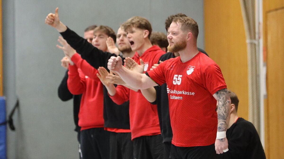 Nach schwerem Start in die Saison feiert der TSV Altenwalde vorzeitig den Klassenerhalt in der Handball-Landesliga. Foto: Unruh