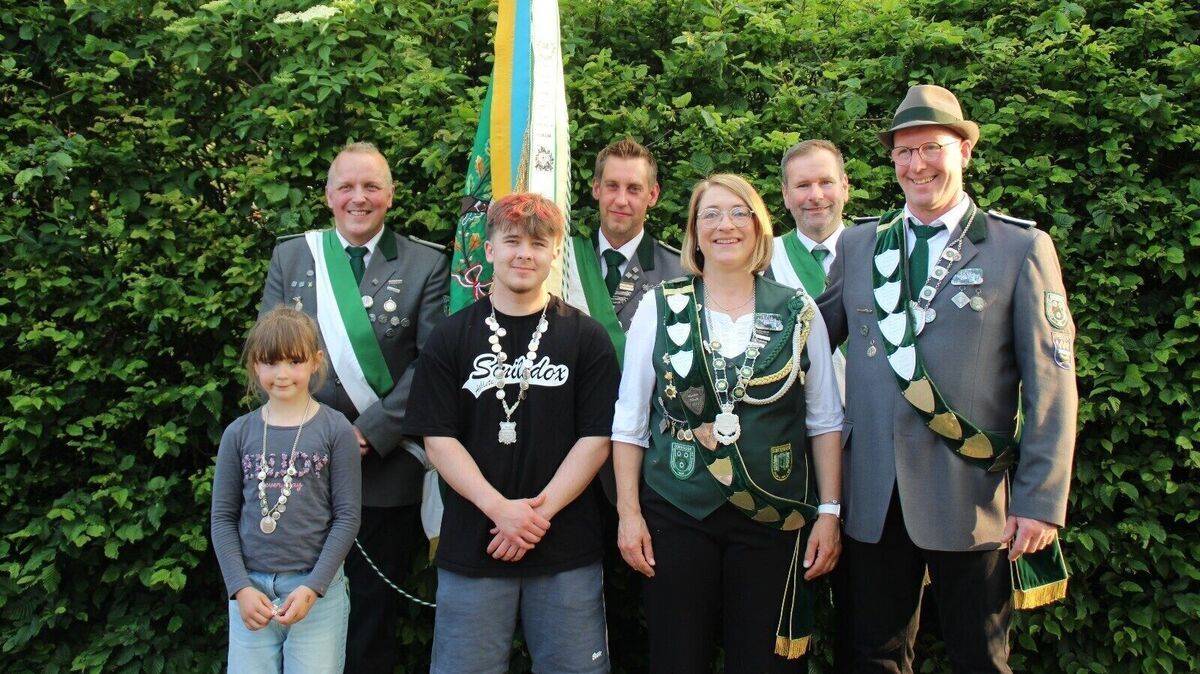 Die neuen Majestäten beim Schützenverein Dornsode. Foto: Morjan
