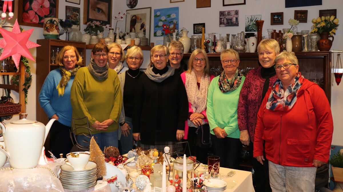 Die Landfrauen kämpfen für "Ditt und Datt". Sie hoffen, dass sie den Verkaufsraum in der Alten Meierei auch künftig für ihr wohltätiges Projekt nutzen können. Foto: Mangels