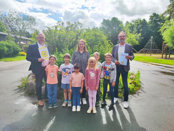 Grundschule Sietland in Ihlienworth erhält Auszeichnung