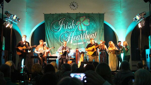 Trotz Programmänderung: "Irish Heartbeat Festival" verzaubert Cuxhaven mit Folk