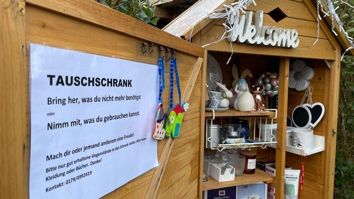 Der Tauschschrank in Lüdingworth findet bereits Anklang. Foto: Kramp
